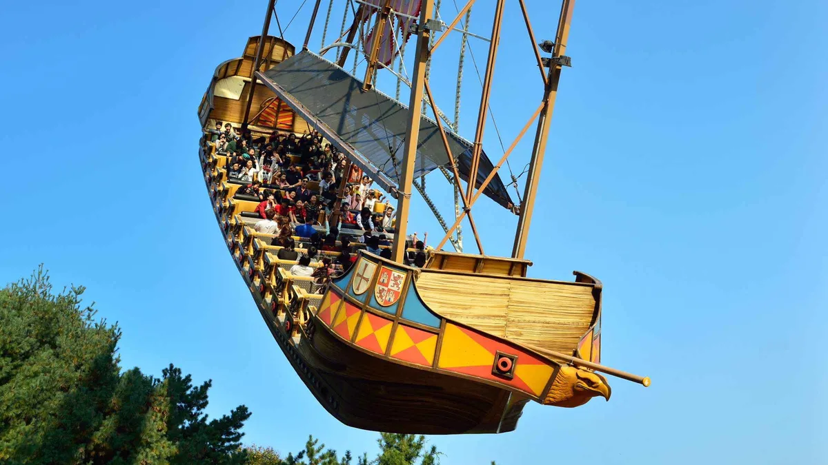 Seoul: Everland Theme Park Round Trip Shuttle Bus — a Seoul tour listing on this Seoul city guide, South Korea