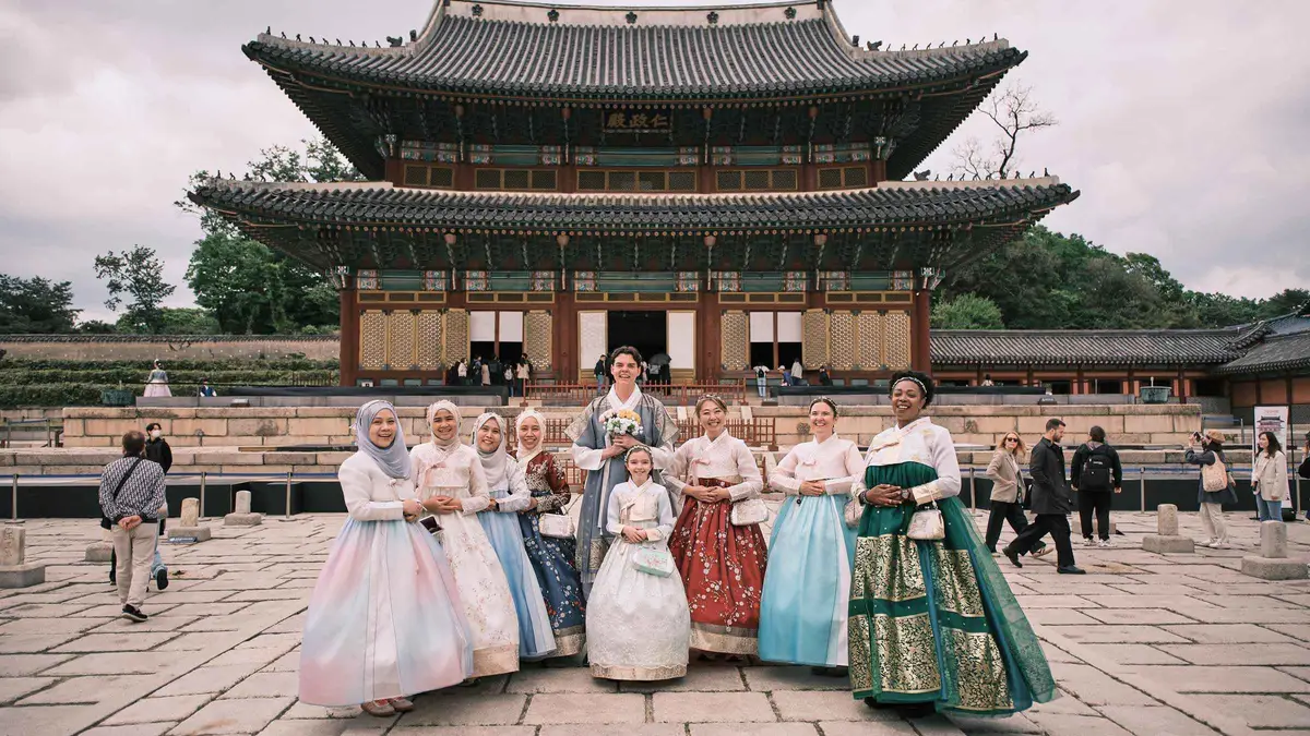 Seoul: UNESCO Palace History Tour, Photos & Optional Hanbok — a Seoul tour listing on this Seoul city guide, South Korea